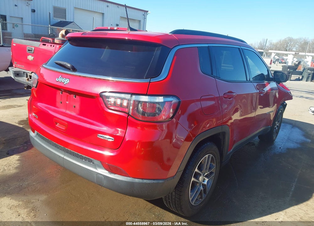 2018 JEEP COMPASS SUN AND WHEEL FWD VIN: 3C4NJCBB5JT462769