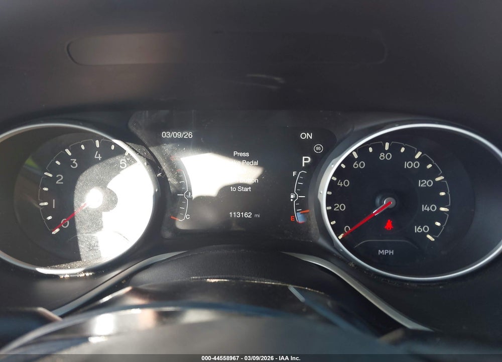 2018 JEEP COMPASS SUN AND WHEEL FWD VIN: 3C4NJCBB5JT462769