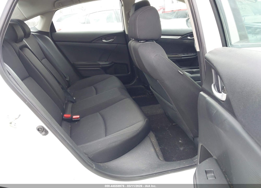 2018 HONDA CIVIC EX VIN: 19XFC2F74JE038647