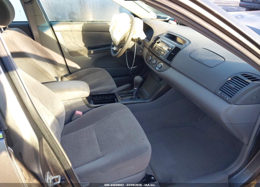 2006 TOYOTA CAMRY LE VIN: JTDBE32K863044202