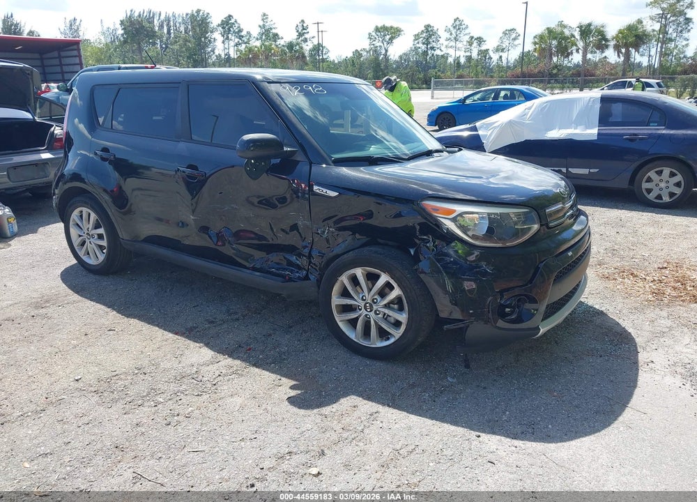 2017 KIA SOUL + VIN: KNDJP3A55H7449298