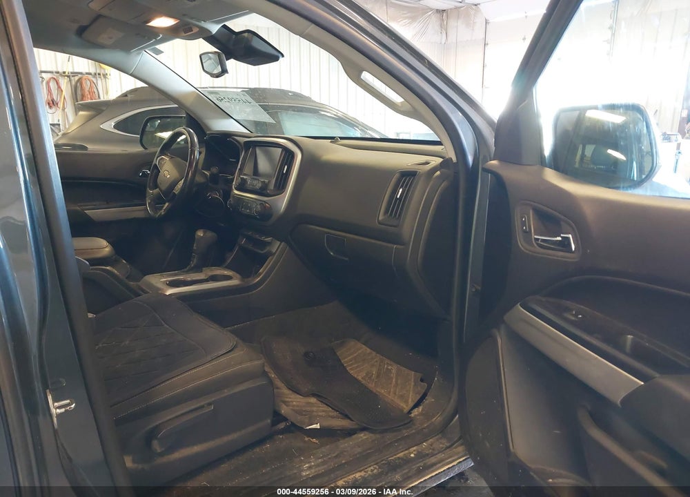 2017 CHEVROLET COLORADO LT VIN: 1GCHSCEA2H1146907
