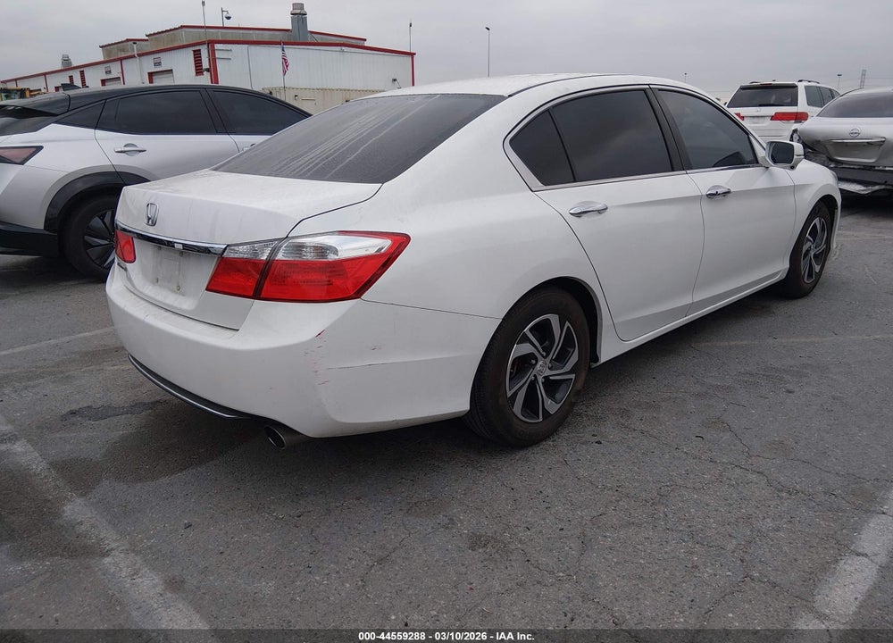 2015 HONDA ACCORD EX VIN: 1HGCR2F70FA033927