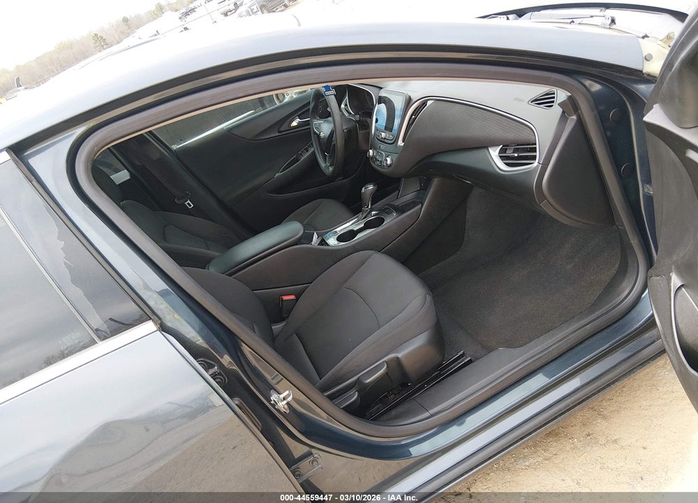 2019 CHEVROLET MALIBU 1LS VIN: 1G1ZB5ST2KF140789