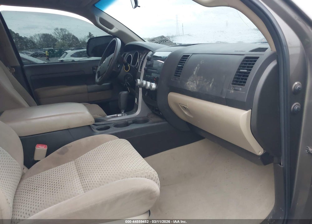 2011 TOYOTA TUNDRA GRADE 5.7L V8 VIN: 5TFDW5F12BX206234