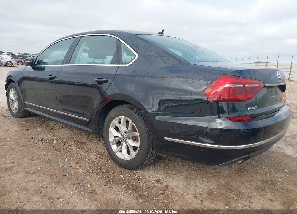 2017 VOLKSWAGEN PASSAT 1.8T S VIN: 1VWAT7A31HC009603