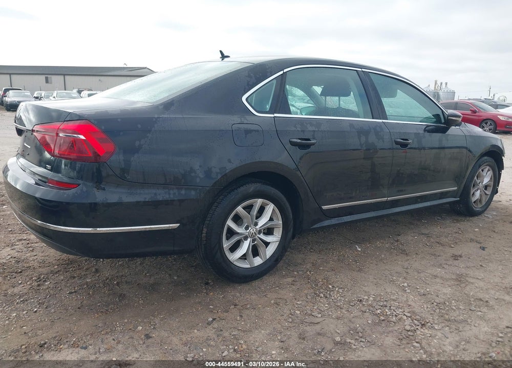 2017 VOLKSWAGEN PASSAT 1.8T S VIN: 1VWAT7A31HC009603