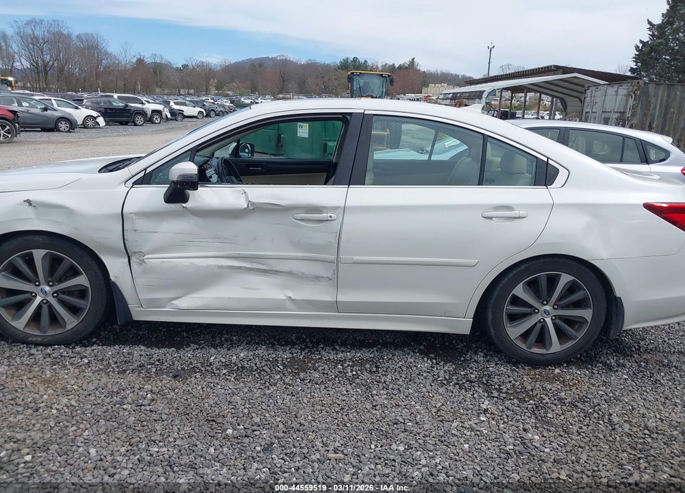 2016 SUBARU LEGACY 2.5I LIMITED VIN: 4S3BNBN68G3039642