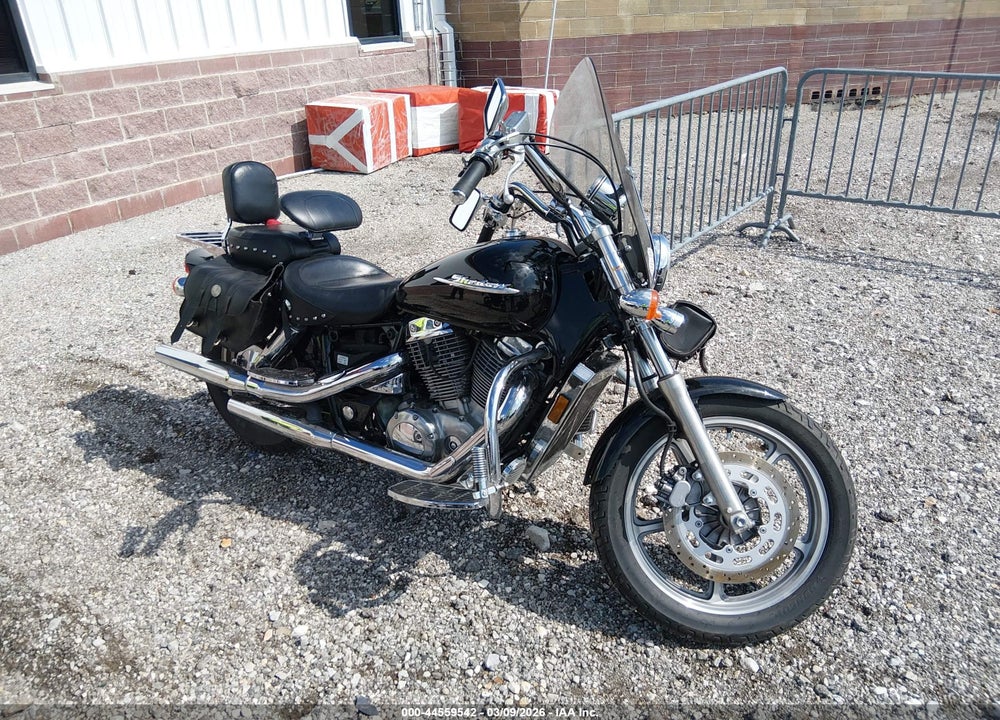 2004 HONDA VT1100 C VIN: 1HFSC18044A802020