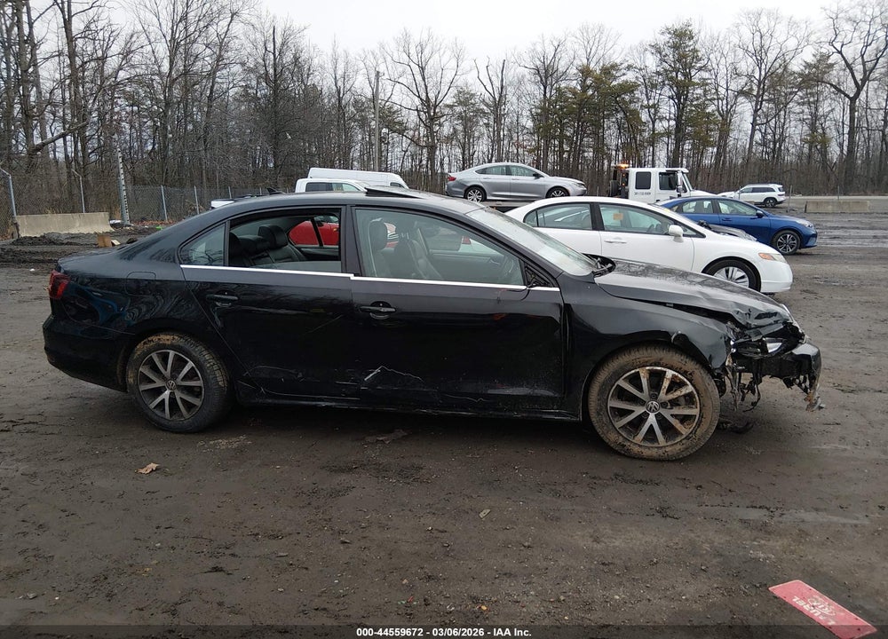 2017 VOLKSWAGEN JETTA 1.4T SE VIN: 3VWDB7AJ0HM389109