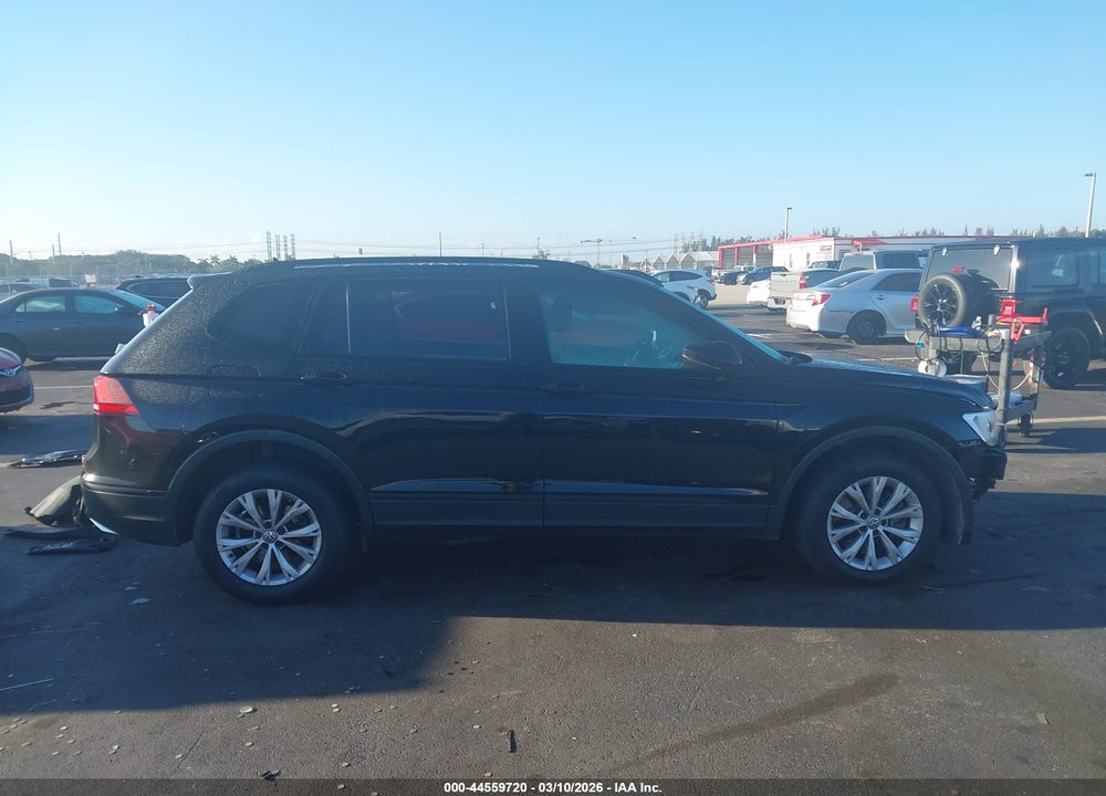 2020 VOLKSWAGEN TIGUAN 2.0T S VIN: 3VV1B7AX1LM053392