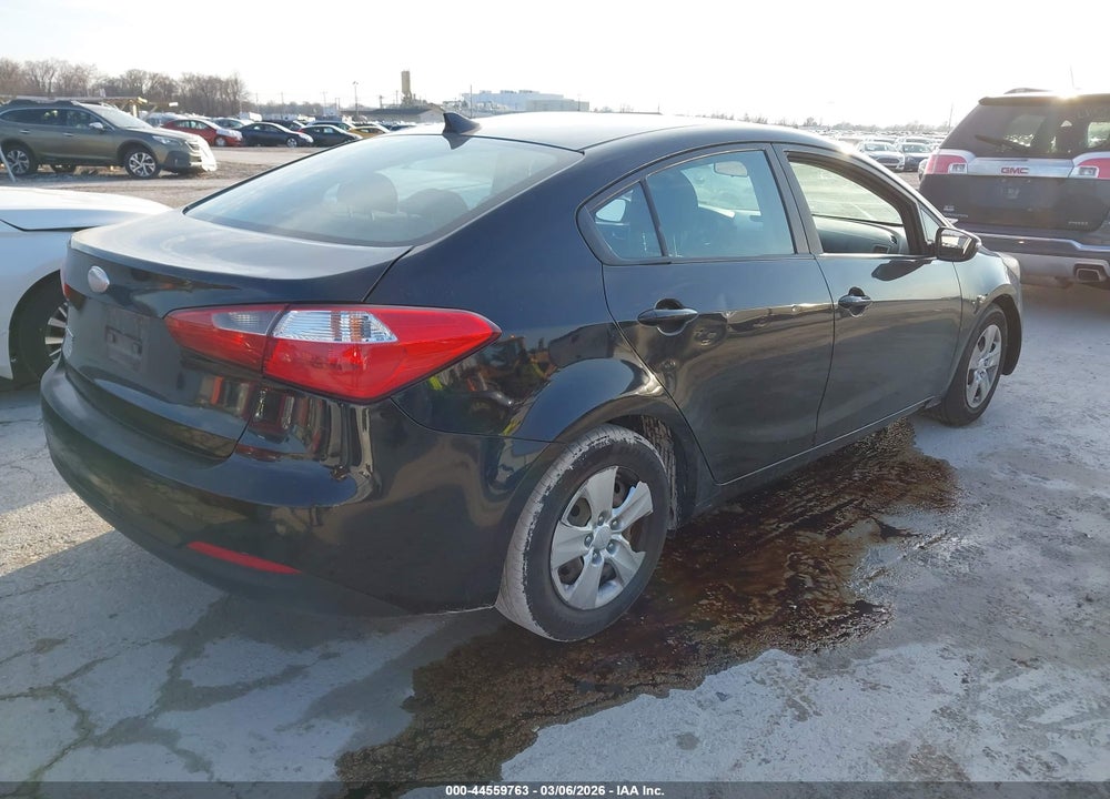 2015 KIA FORTE LX VIN: KNAFX4A64F5326103