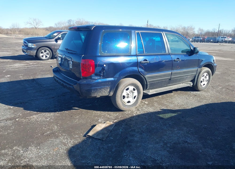 2004 HONDA PILOT LX VIN: 2HKYF18114H530216