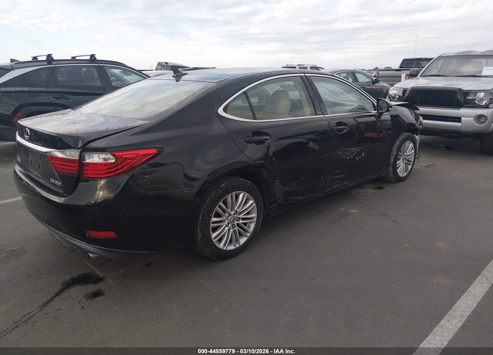 2013 LEXUS ES 350 VIN: JTHBK1GG1D2036669