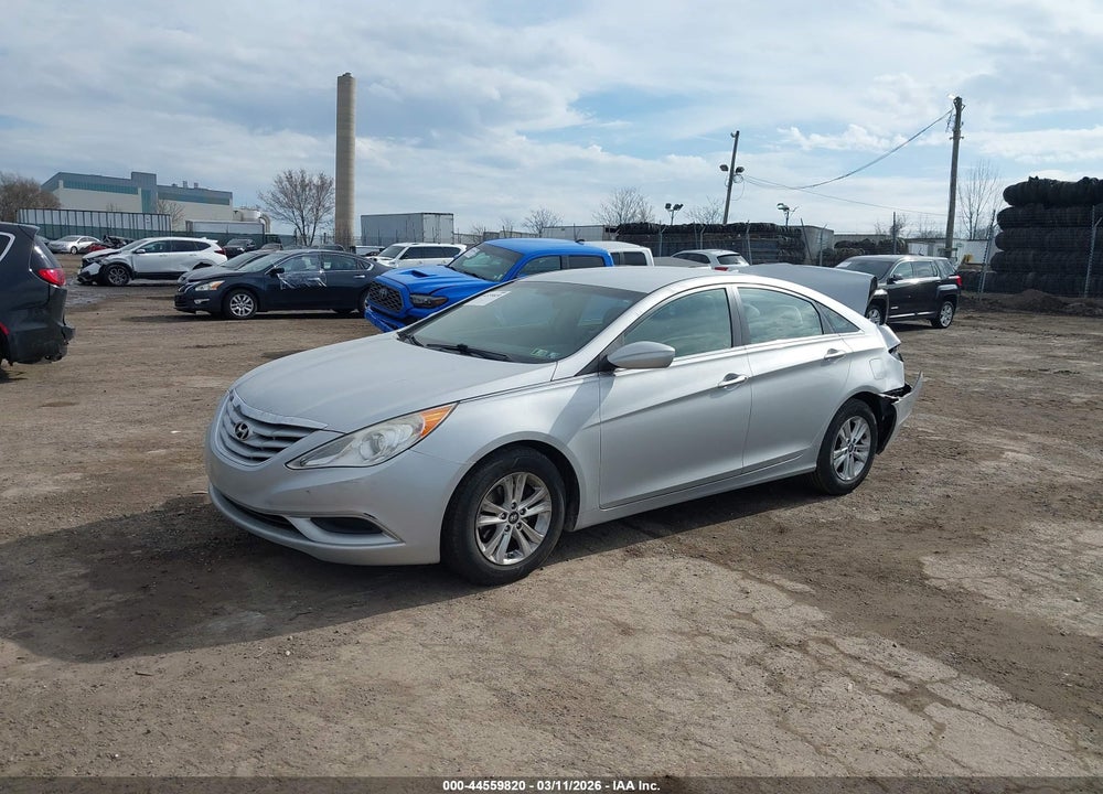 2013 HYUNDAI SONATA GLS VIN: 5NPEB4AC9DH710099