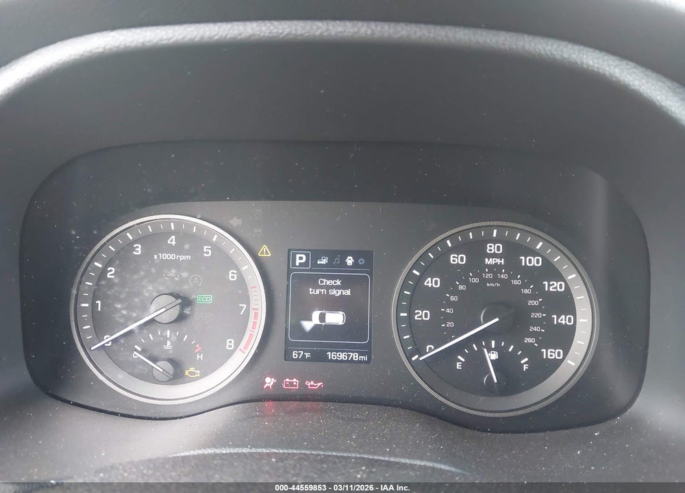 2017 HYUNDAI TUCSON SE VIN: KM8J33A40HU263314