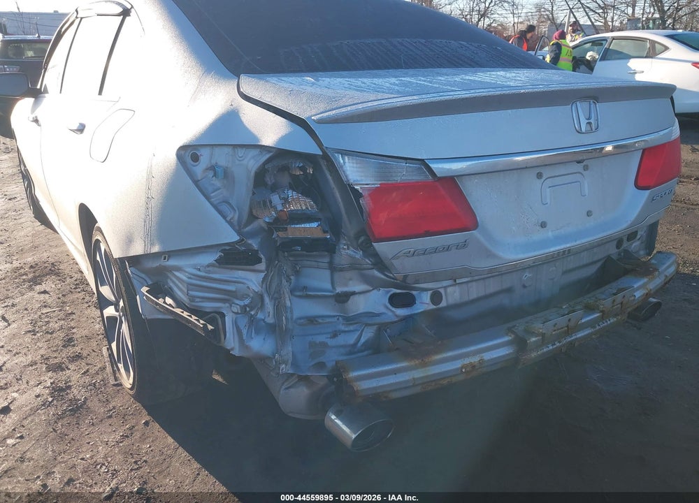 2014 HONDA ACCORD SPORT VIN: 1HGCR2F58EA004706