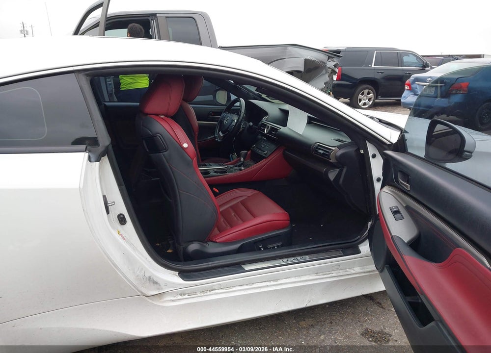 2016 LEXUS RC 350 VIN: JTHHE5BC5G5014058