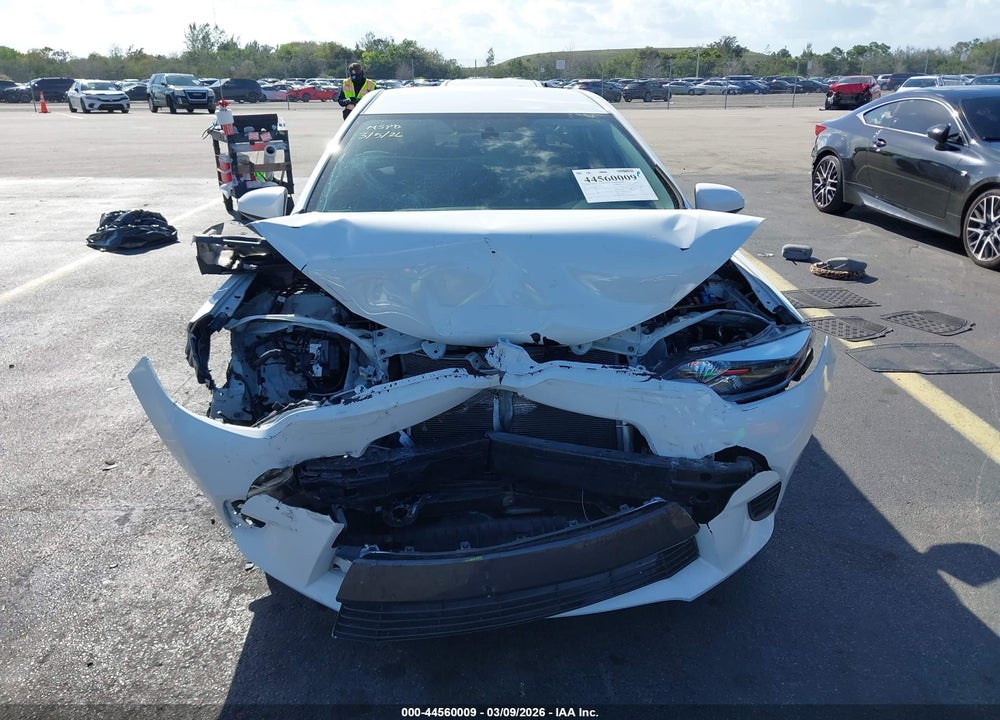 2015 TOYOTA COROLLA L/LE/LE PLS/PRM/S/S PLS VIN: 2T1BURHE0FC472070