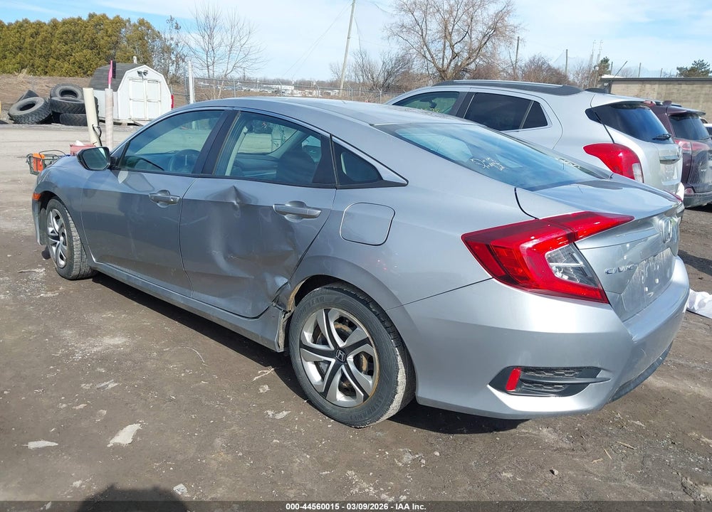 2018 HONDA CIVIC LX VIN: 19XFC2F58JE206840