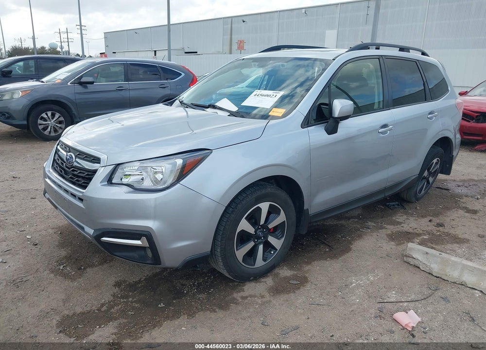 2017 SUBARU FORESTER 2.5I PREMIUM VIN: JF2SJAGC2HH530285