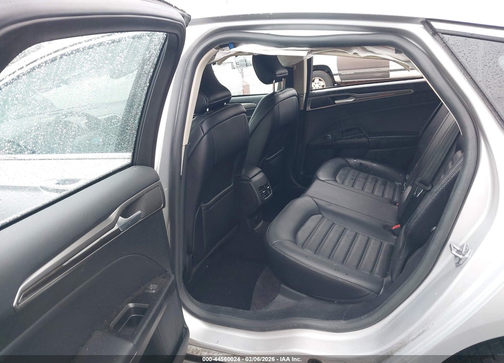 2017 FORD FUSION SE VIN: 3FA6P0HDXHR299852