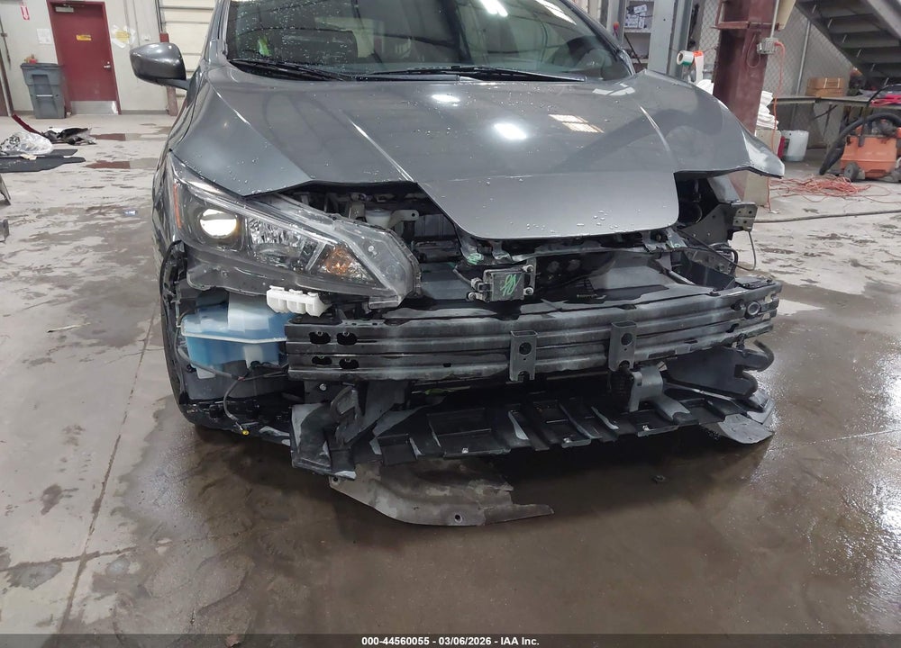 2018 NISSAN LEAF SV VIN: 1N4AZ1CP3JC304289