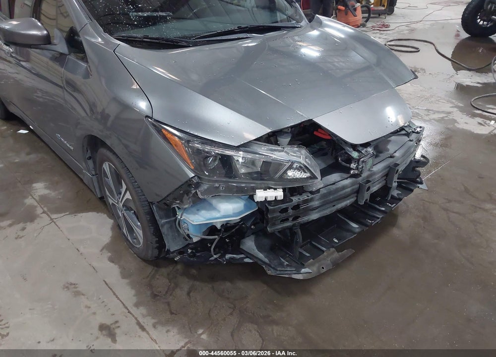 2018 NISSAN LEAF SV VIN: 1N4AZ1CP3JC304289