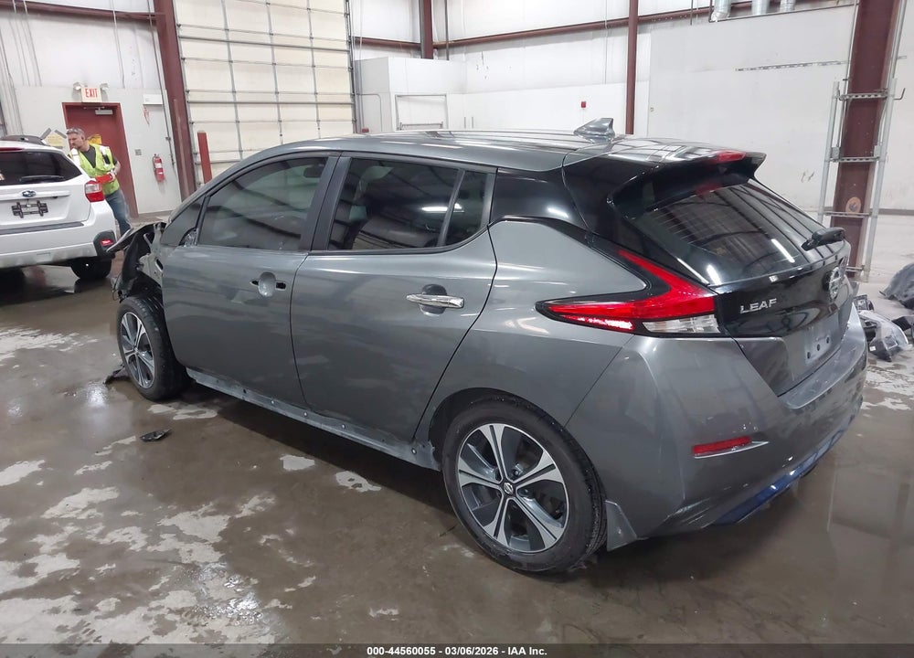 2018 NISSAN LEAF SV VIN: 1N4AZ1CP3JC304289