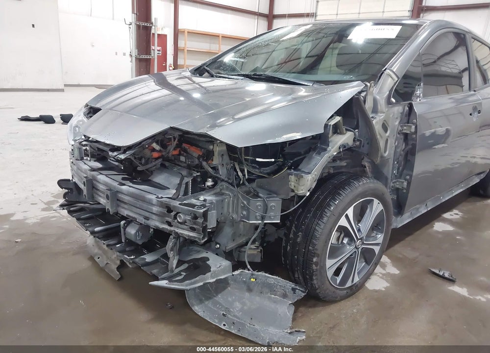 2018 NISSAN LEAF SV VIN: 1N4AZ1CP3JC304289