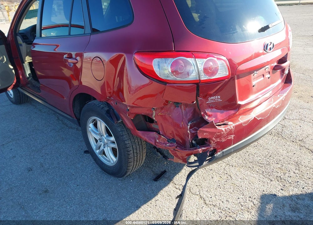 2011 HYUNDAI SANTA FE GLS VIN: 5XYZGDAB3BG019990
