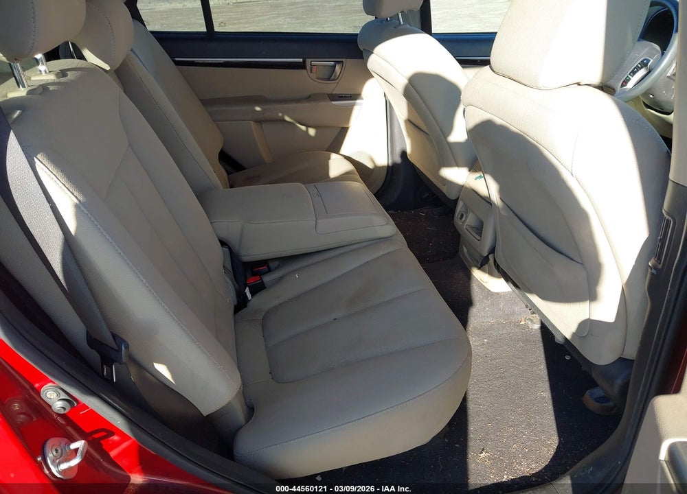 2011 HYUNDAI SANTA FE GLS VIN: 5XYZGDAB3BG019990
