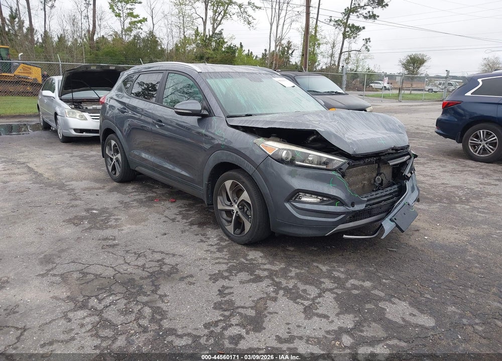 2016 HYUNDAI TUCSON SPORT VIN: KM8J3CA22GU028572