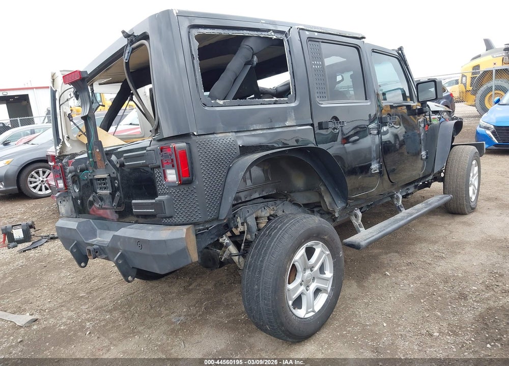 2016 JEEP WRANGLER UNLIMITED SPORT VIN: 1C4BJWDG7GL275048