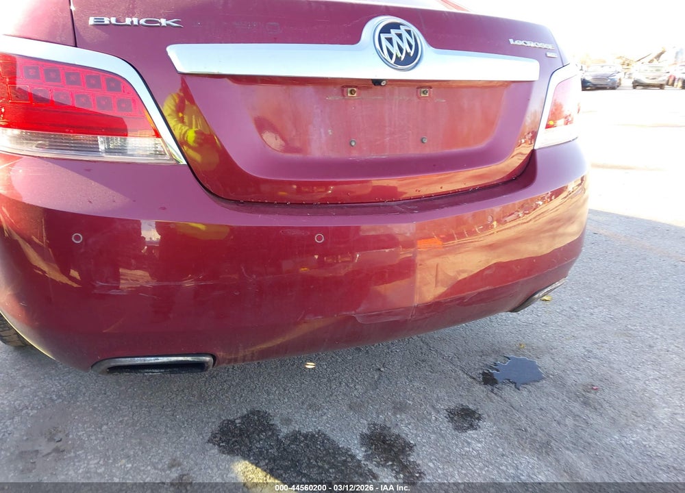 2010 BUICK LACROSSE CXS VIN: 1G4GE5GV8AF165335