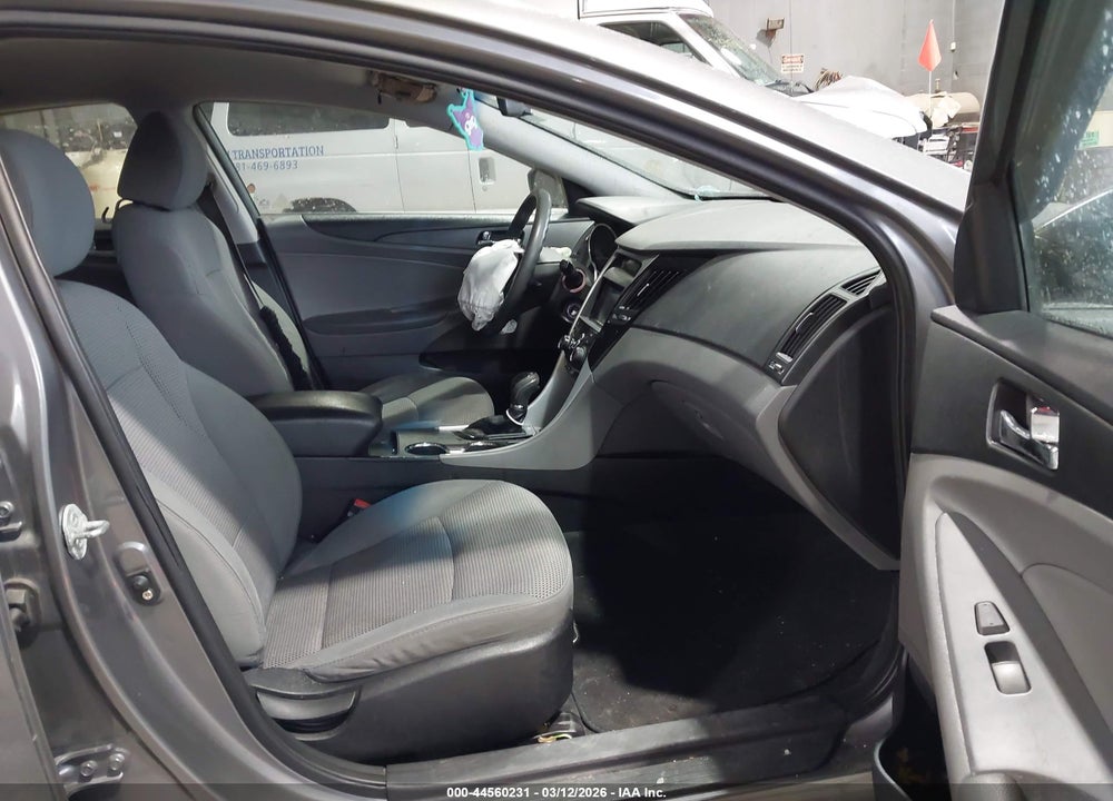 2011 HYUNDAI SONATA GLS VIN: 5NPEB4AC9BH090304