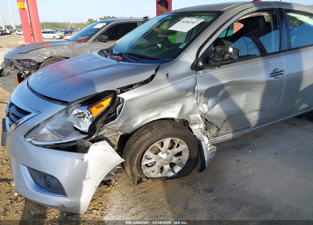 2017 NISSAN VERSA 1.6 SV VIN: 3N1CN7AP2HL847221