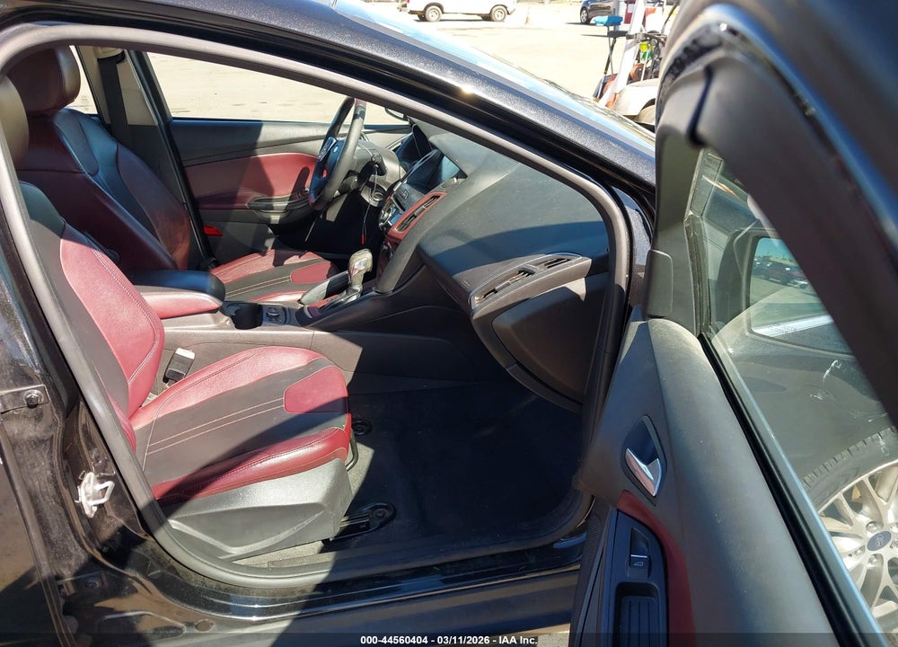 2013 FORD FOCUS TITANIUM VIN: 1FADP3N24DL301616