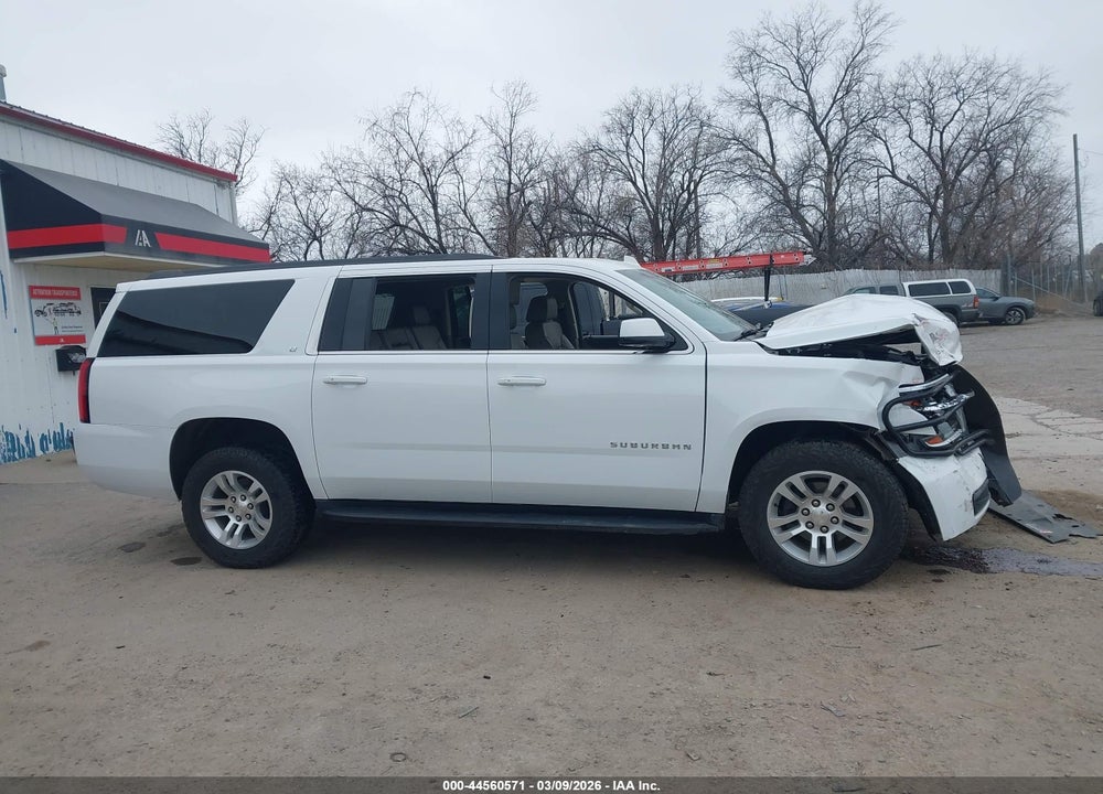 2019 CHEVROLET SUBURBAN LT VIN: 1GNSKHKC4KR353467
