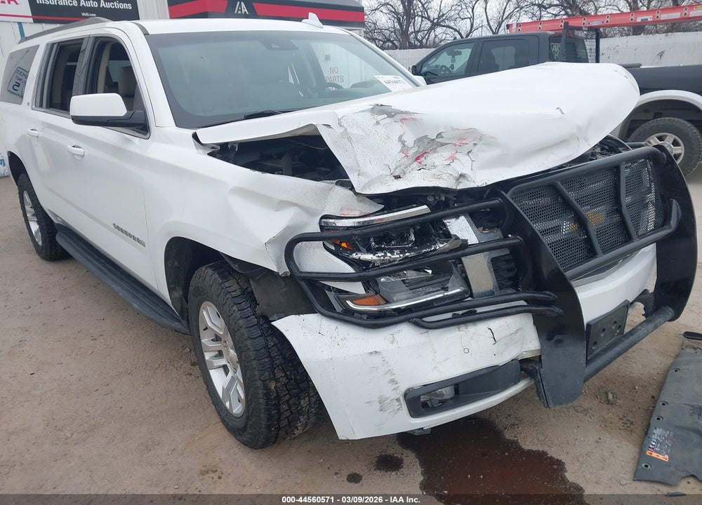 2019 CHEVROLET SUBURBAN LT VIN: 1GNSKHKC4KR353467