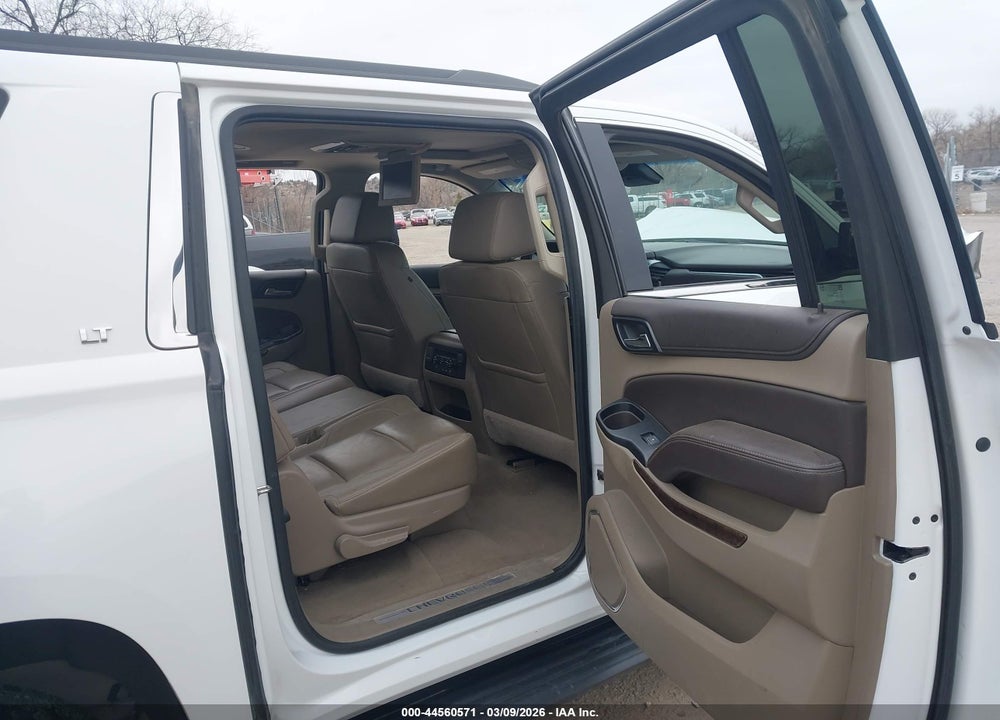 2019 CHEVROLET SUBURBAN LT VIN: 1GNSKHKC4KR353467