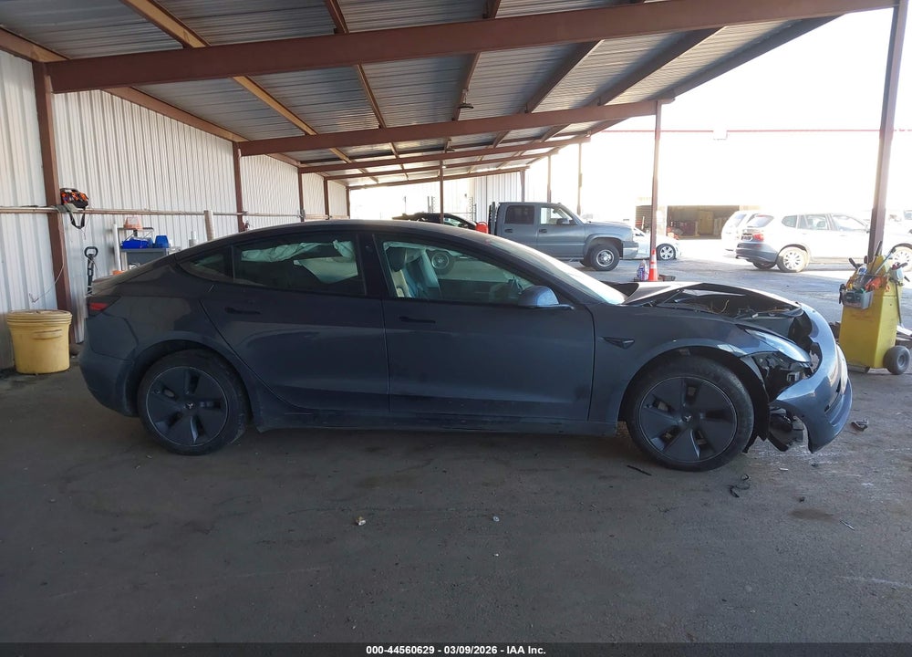 2022 TESLA MODEL 3 REAR-WHEEL DRIVE VIN: 5YJ3E1EA8NF113127