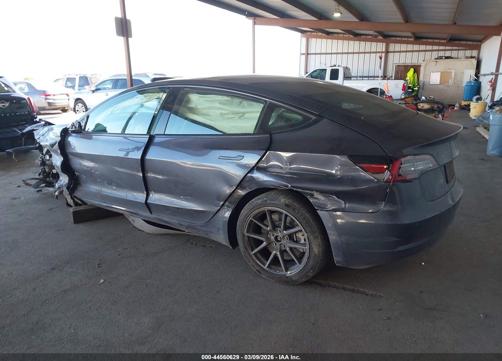 2022 TESLA MODEL 3 REAR-WHEEL DRIVE VIN: 5YJ3E1EA8NF113127
