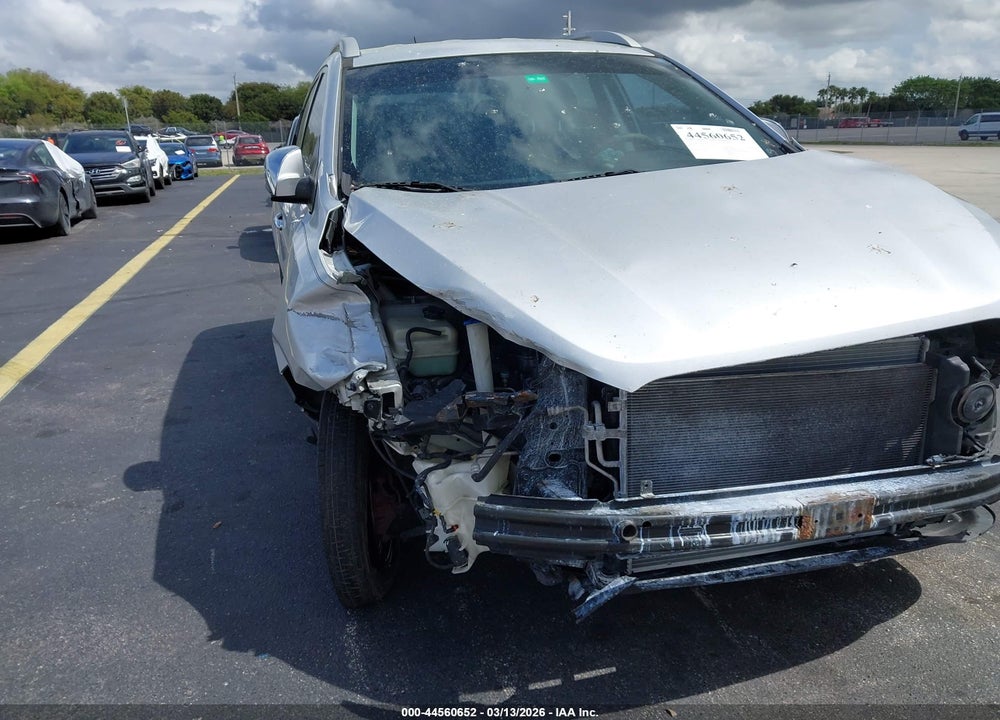 2011 HYUNDAI TUCSON GLS VIN: KM8JU3AC3BU160061