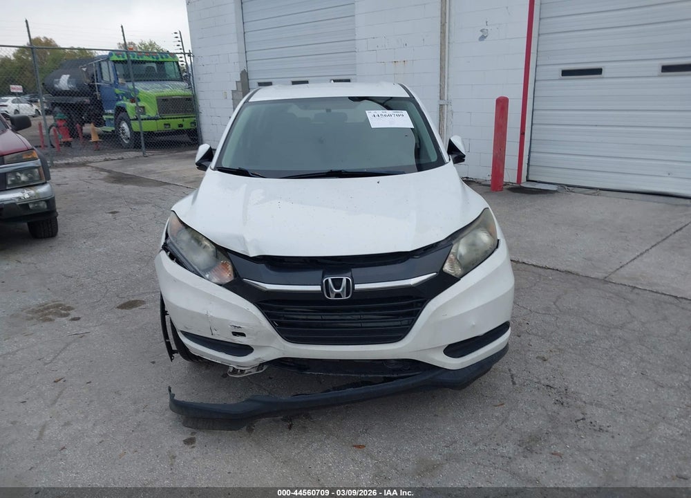 2018 HONDA HR-V LX VIN: 3CZRU5H33JM722370
