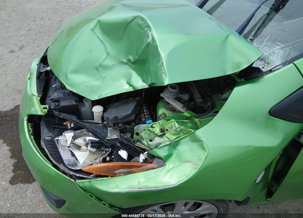2011 MAZDA 2 SPORT VIN: JM1DE1HY2B0104222
