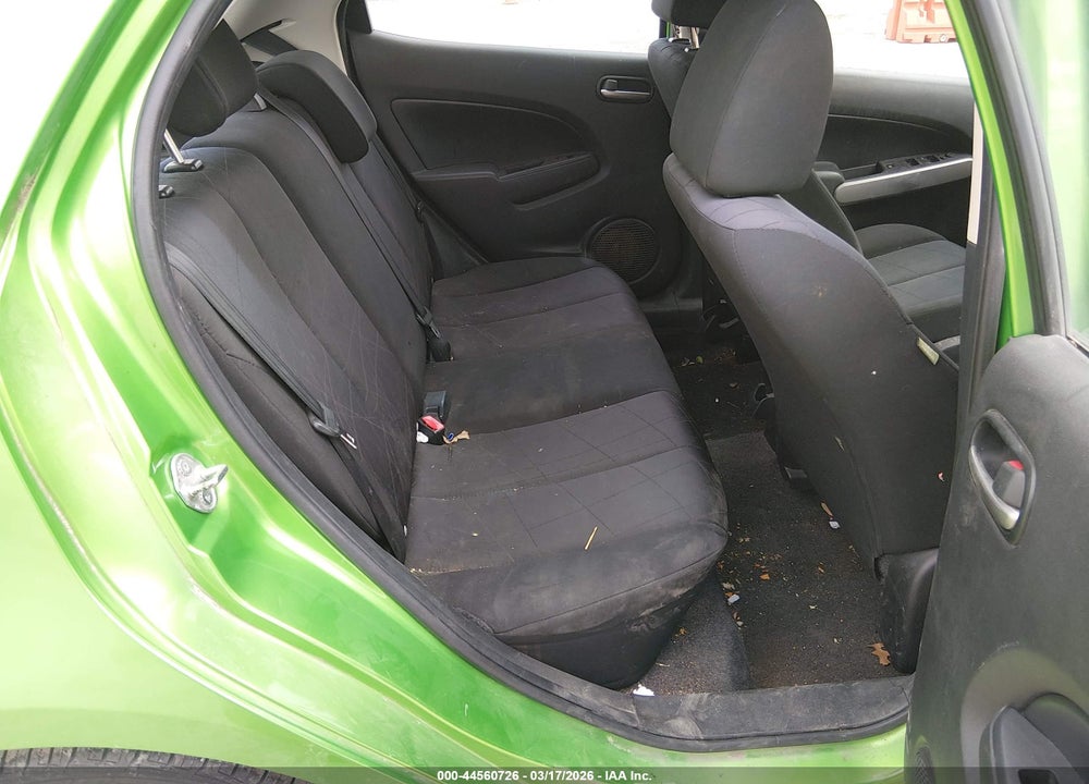 2011 MAZDA 2 SPORT VIN: JM1DE1HY2B0104222