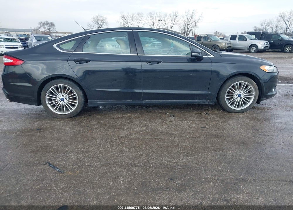 2014 FORD FUSION SE VIN: 3FA6P0HD9ER290037