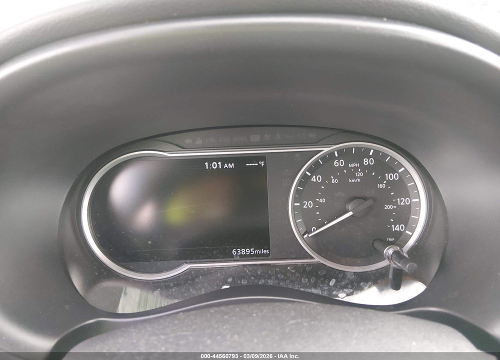 2018 NISSAN KICKS SR VIN: 3N1CP5CU7JL531823