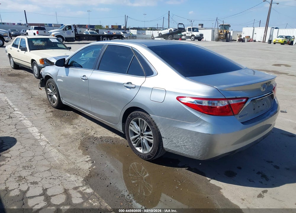 2015 TOYOTA CAMRY SE VIN: 4T1BF1FK3FU062625